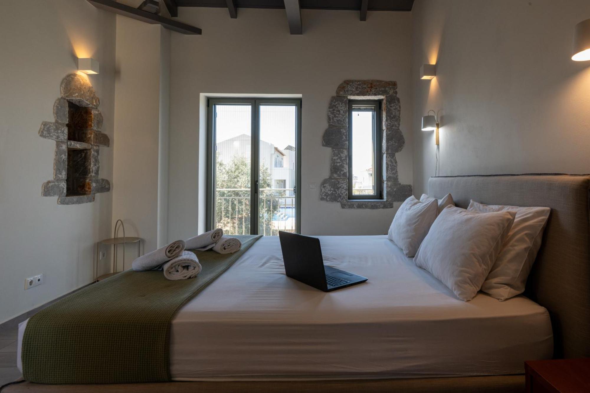 Vila Torri Di Pietra Stoúpa Exteriér fotografie